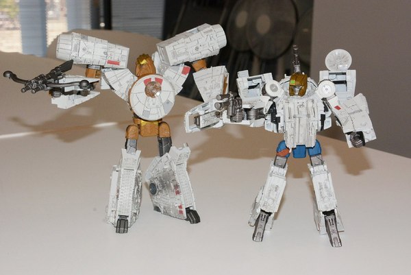 Star Wars Powered By Transformers Millennium Falcon Up Close Photos Of New Crossover Figure 08 (8 of 12)